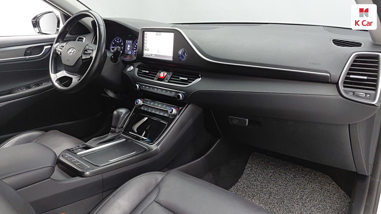 HYUNDAI Grandeur IG 2.4 GDI