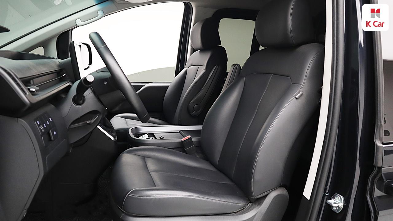 HYUNDAI Staria 2.2 Diesel Cargo 5-Seater
