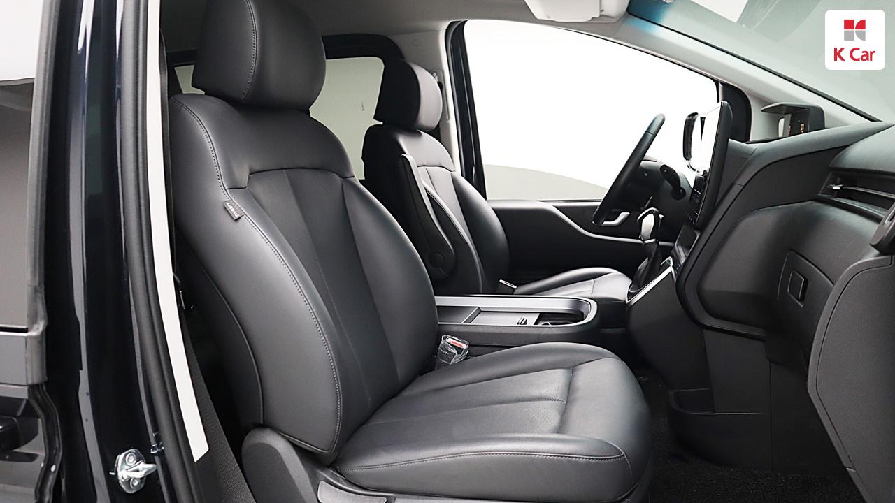 HYUNDAI Staria 2.2 Diesel Cargo 5-Seater