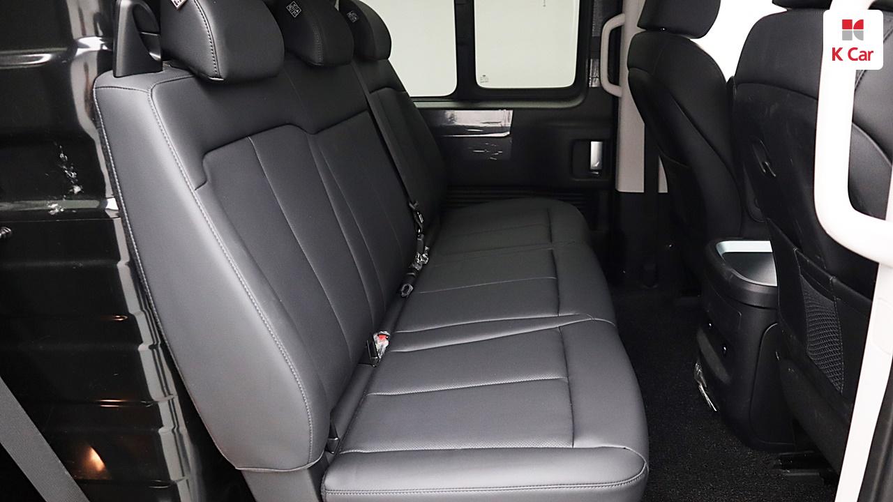 HYUNDAI Staria 2.2 Diesel Cargo 5-Seater