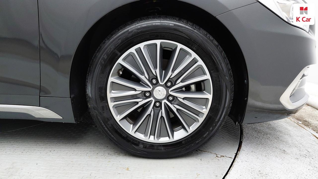 HYUNDAI Grandeur IG Hybrid 2.4 HEV