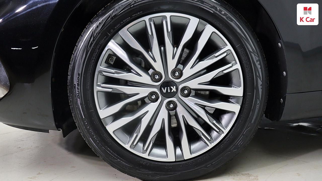 KIA K7 Premier Hybrid Noblesse