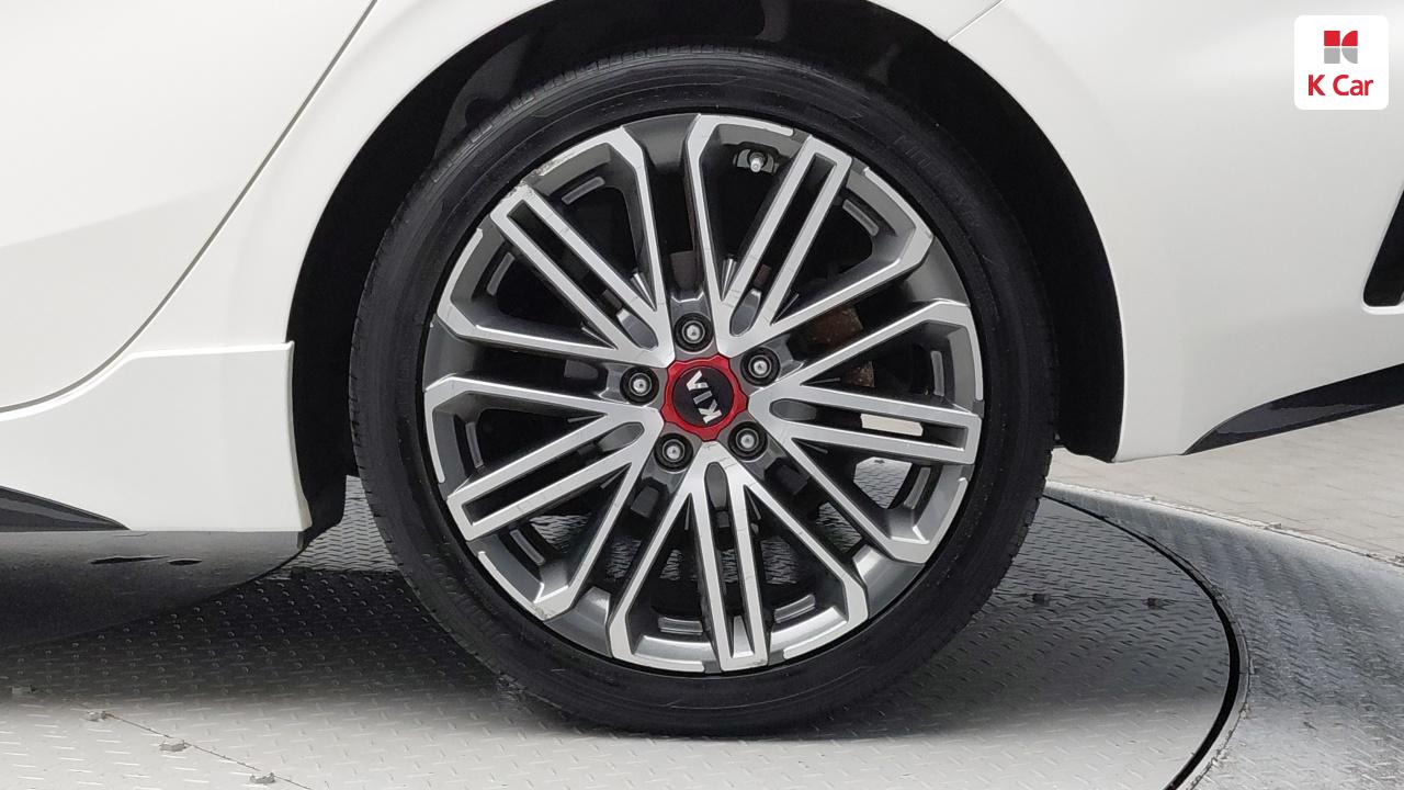 KIA All New K3 1.6 GT 5Door