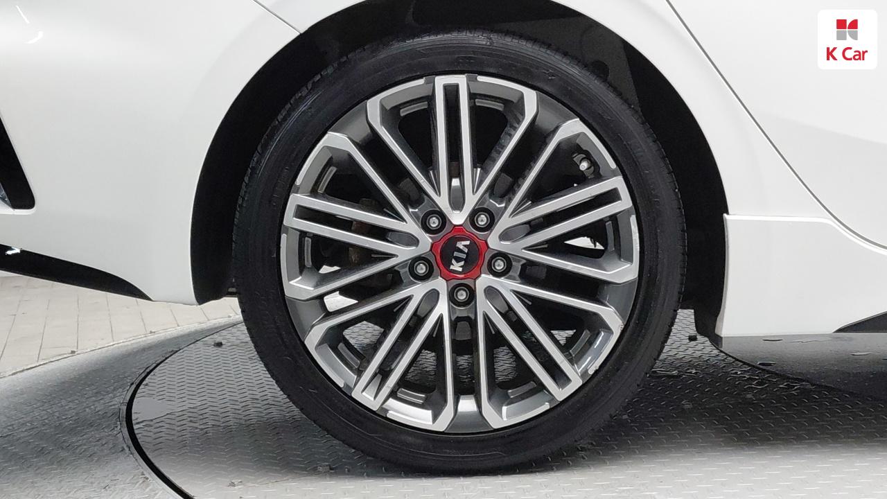 KIA All New K3 1.6 GT 5Door