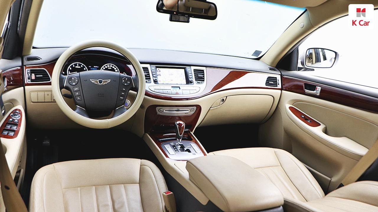 HYUNDAI Genesis BH 330