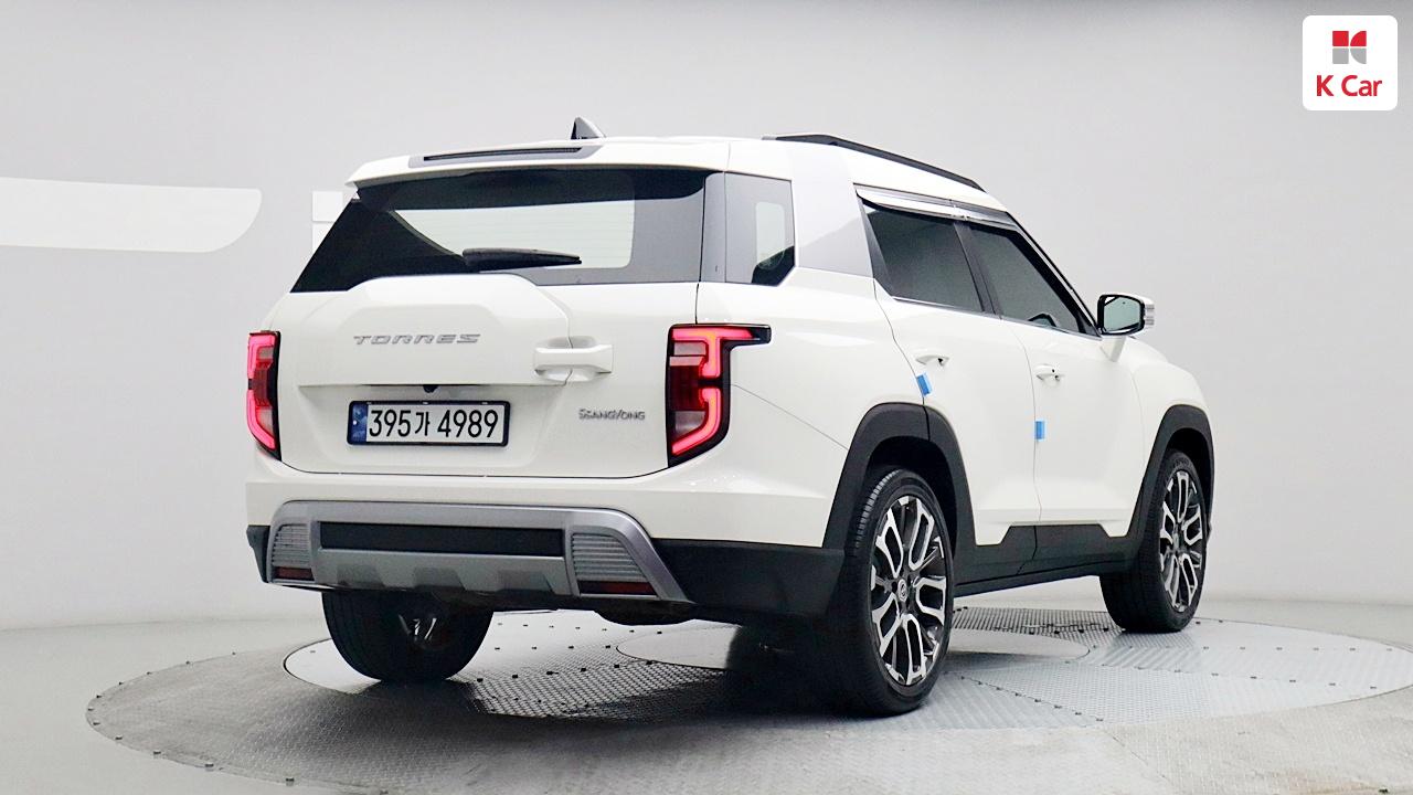 KGM 토레스 가솔린 1.5 2WD T7