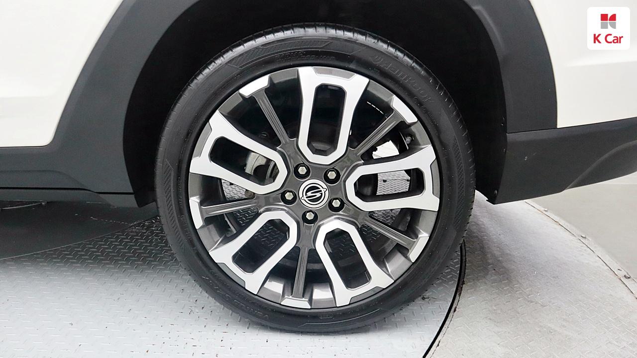 KGM 토레스 가솔린 1.5 2WD T7