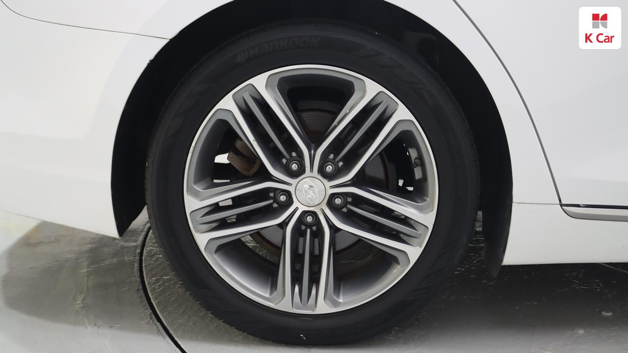 HYUNDAI Grandeur IG 3.0 LPI
