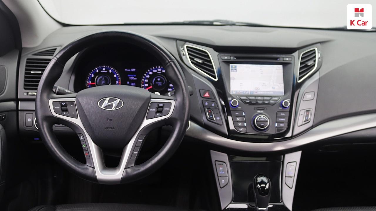 HYUNDAI I40 Saloon 2.0 GDI