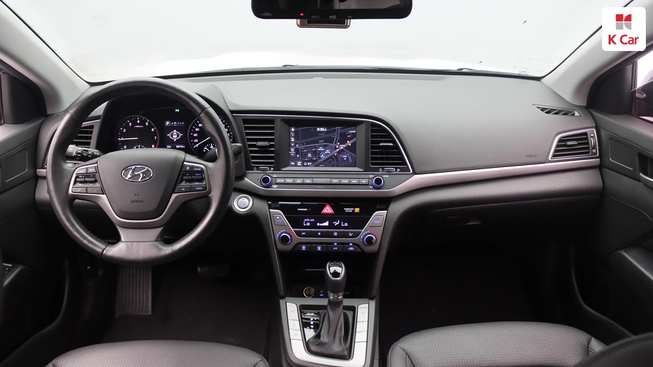 HYUNDAI Avante AD 1.6 GDI