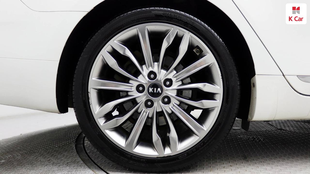 KIA K7 Premier 2.5 GDi