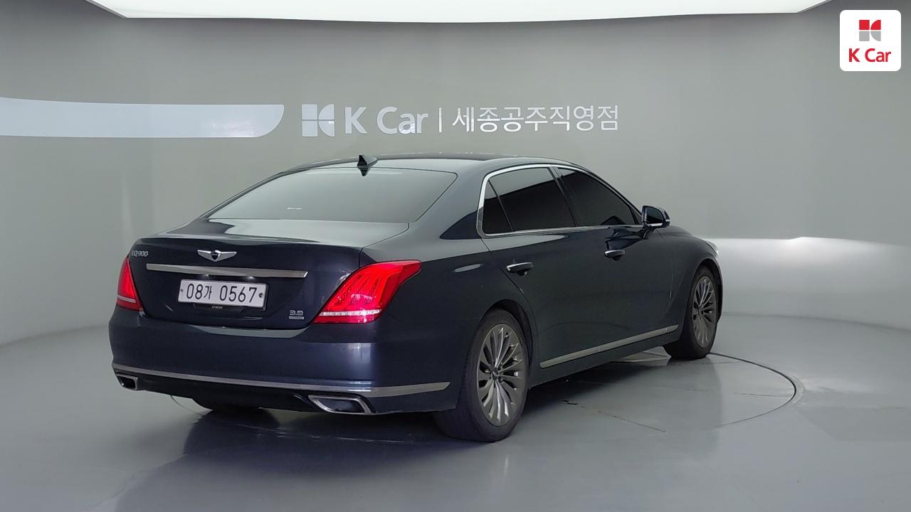 GENESIS EQ900 3.8 GDi AWD