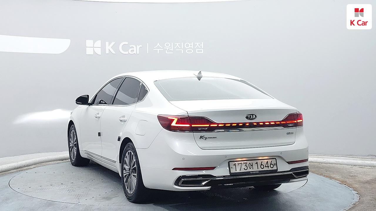 KIA K7 Premier Hybrid Noblesse