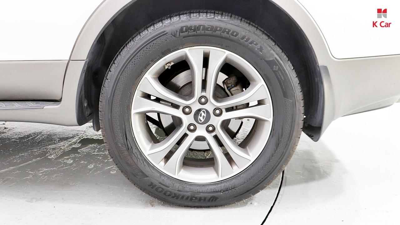 HYUNDAI Veracruz Diesel 4WD