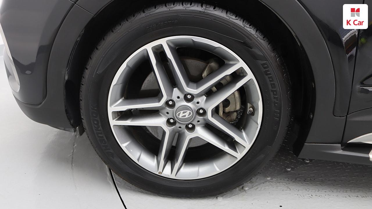 HYUNDAI The New Maxcruz Diesel 2.2 4WD