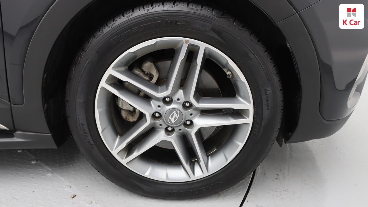 HYUNDAI The New Maxcruz Diesel 2.2 4WD