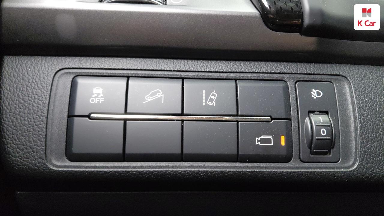 KG MOBILITY(SSANGYONG) The New Rexton Sports Khan 2.2 4WD