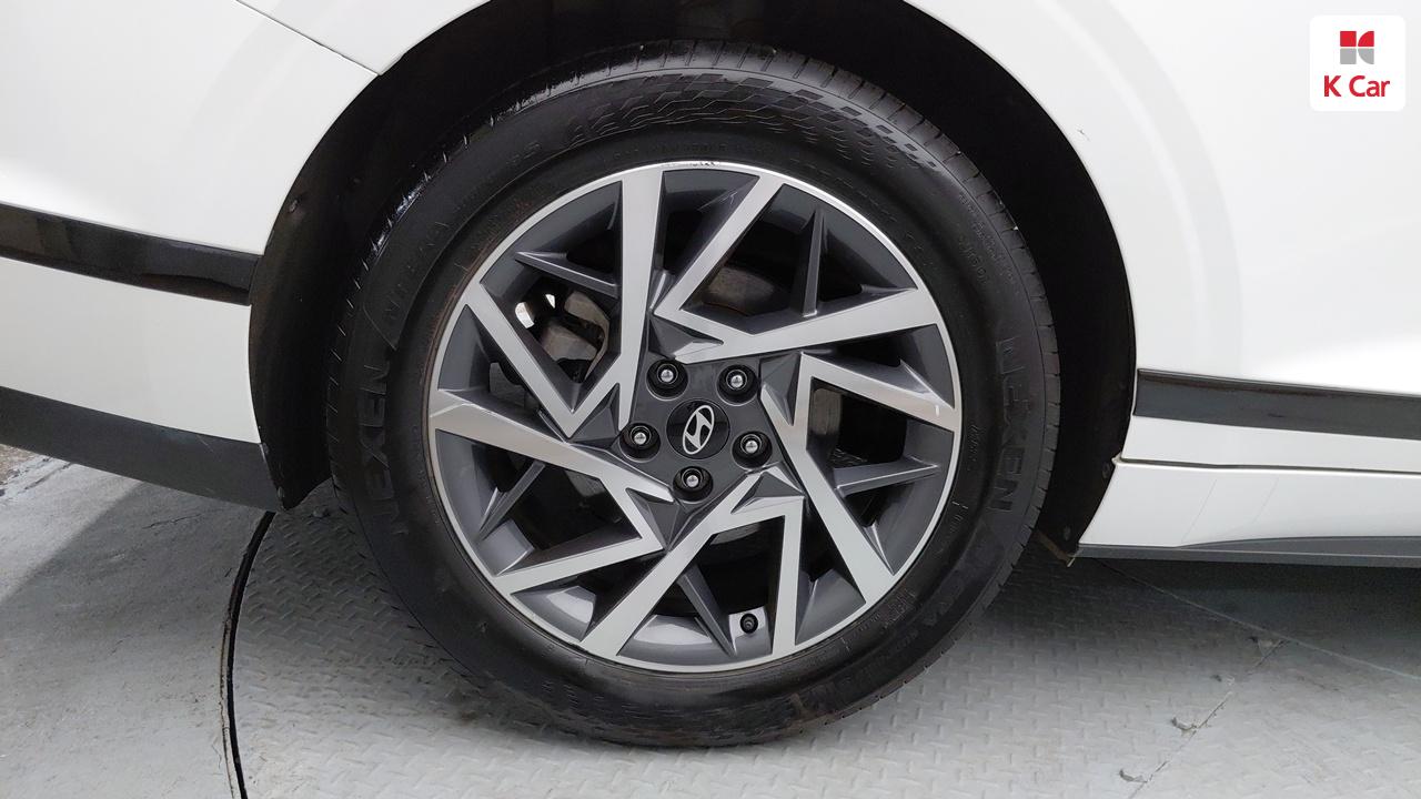 HYUNDAI The All New Grandeur Hybrid 1.6 Hybrid