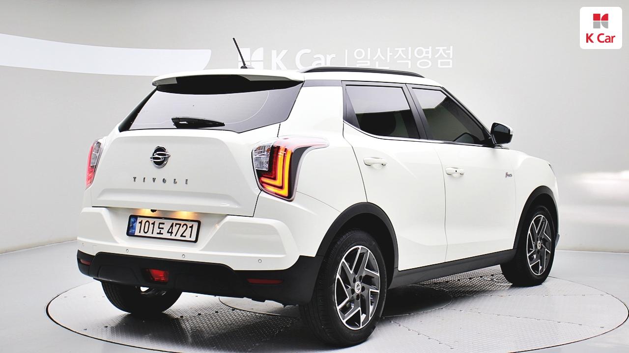 KG MOBILITY(SSANGYONG) Very New Tivoli 1.5 Gasoline 2WD