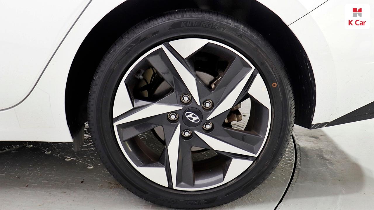 HYUNDAI Avante (CN7) Gasoline 1.6