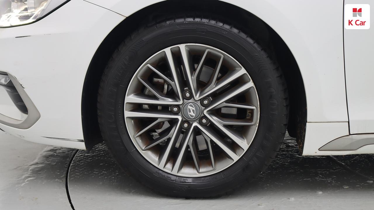 HYUNDAI Grandeur IG 2.4 GDI