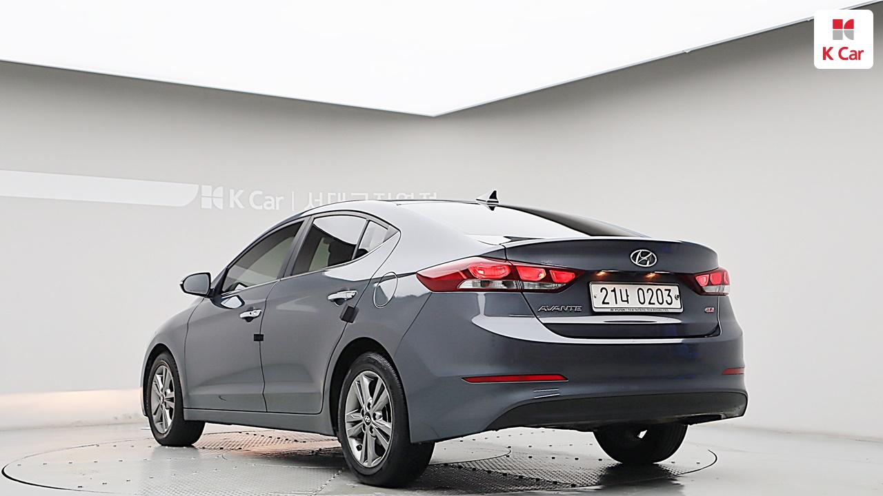 HYUNDAI Avante AD 1.6 GDI
