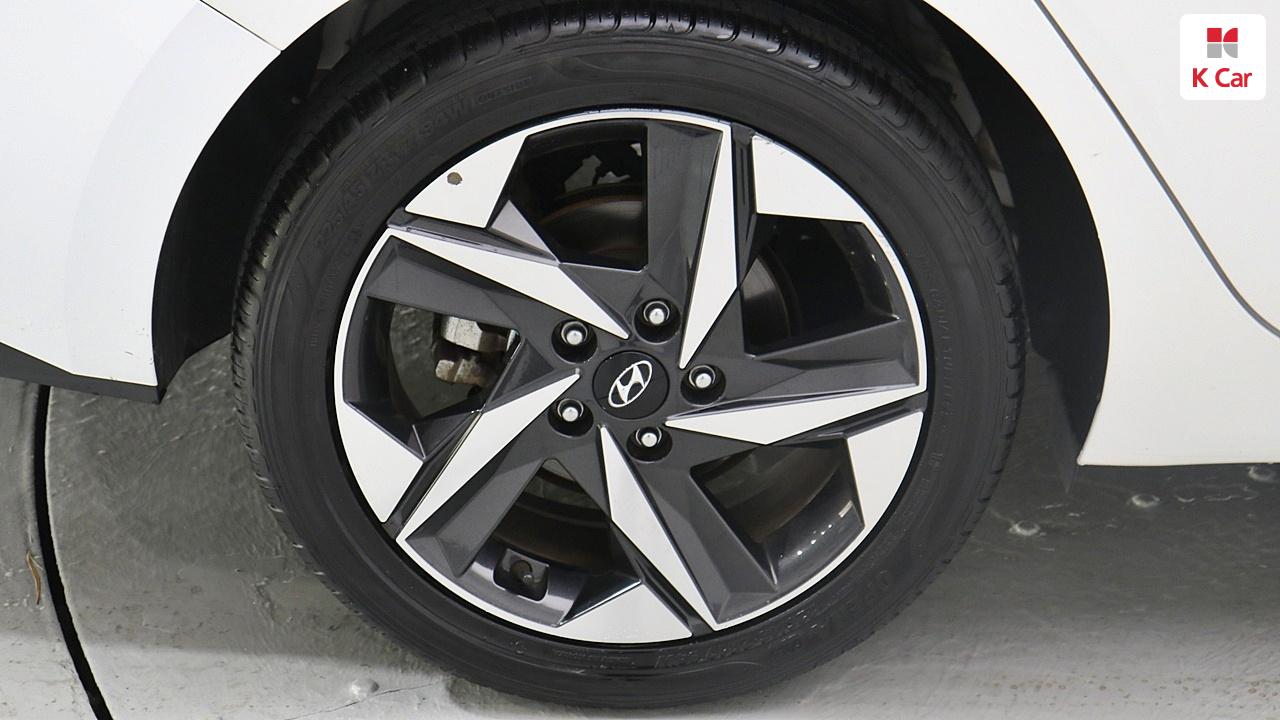 HYUNDAI Avante (CN7) Gasoline 1.6