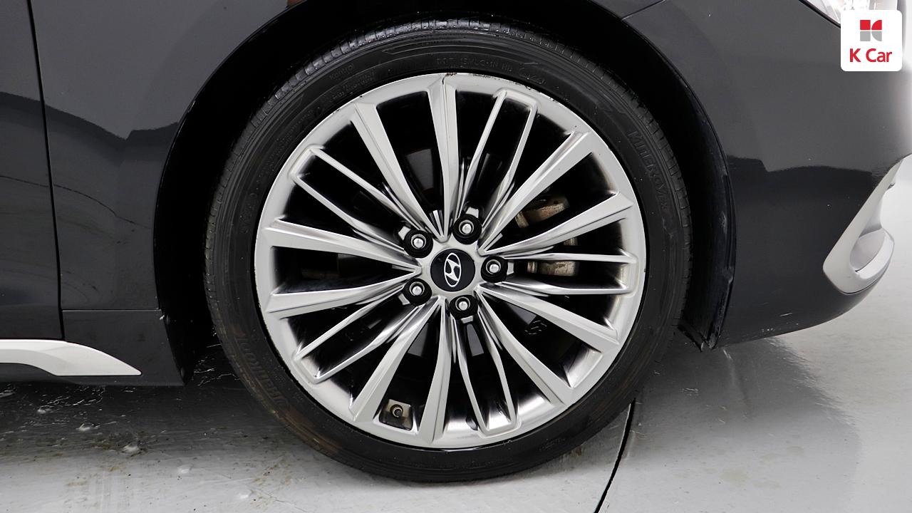 HYUNDAI Grandeur IG 2.4 GDI