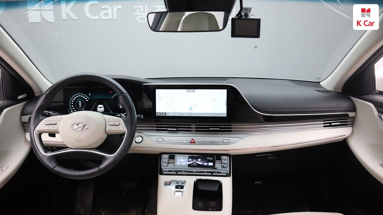 HYUNDAI The New Grandeur IG Hybrid 2.4 HEV