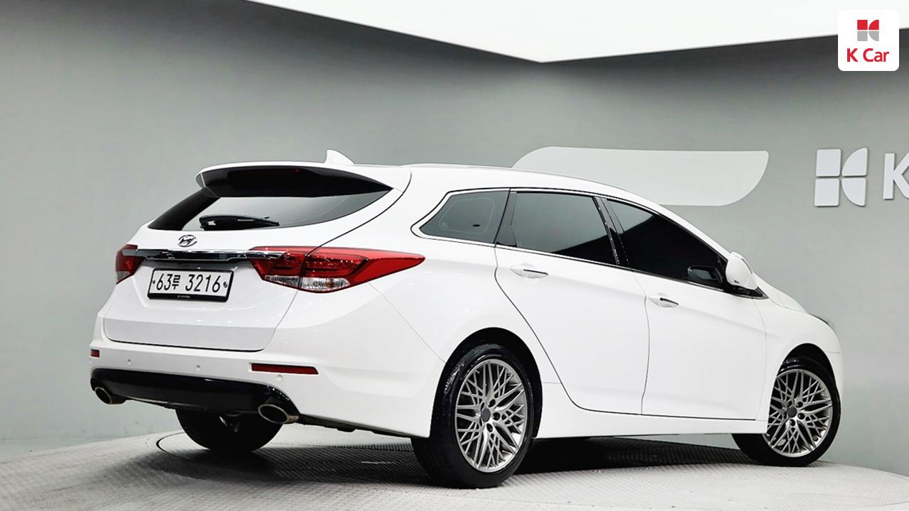 HYUNDAI The New I40 1.7 VGT