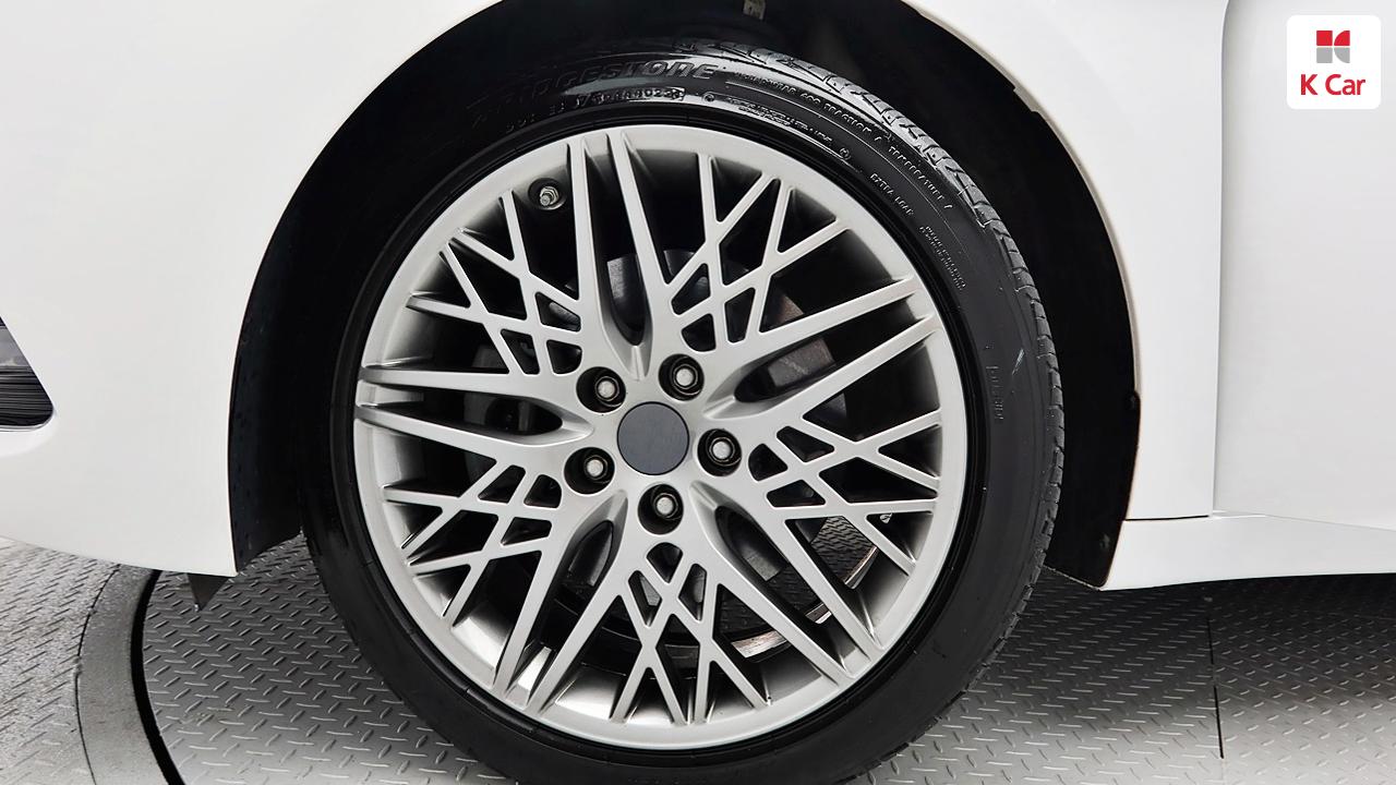 HYUNDAI The New I40 1.7 VGT