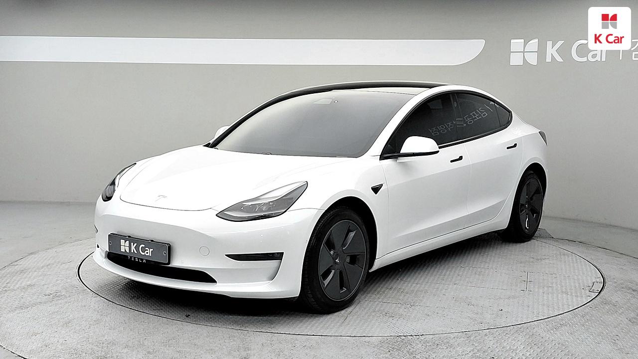 تيسلا Model 3