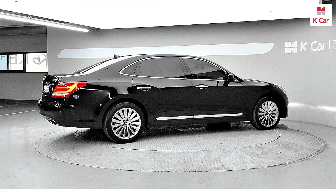 HYUNDAI Ecuus (New Model) VS500