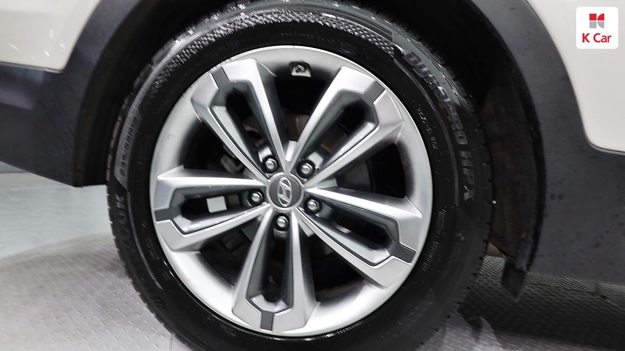 HYUNDAI Maxcruz Diesel R2.2 4WD