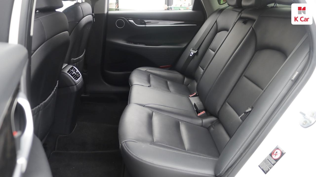 HYUNDAI Grandeur IG 2.4 GDI