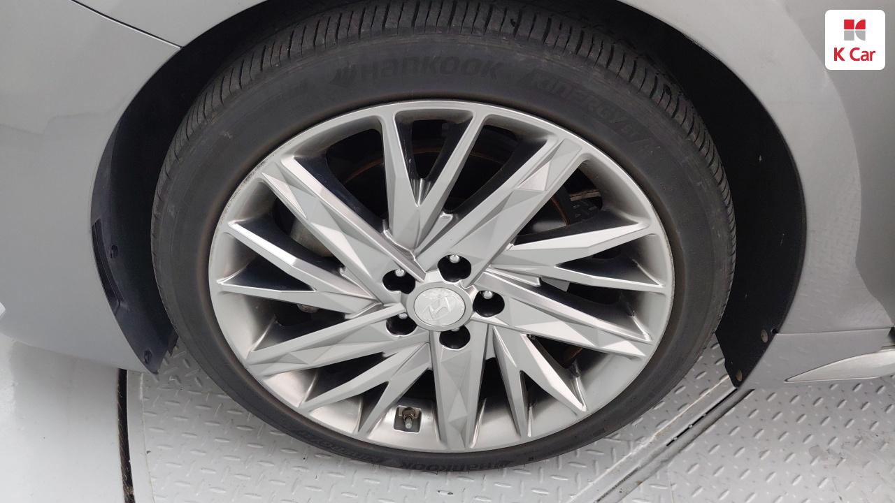 HYUNDAI Grandeur IG 3.3 GDI