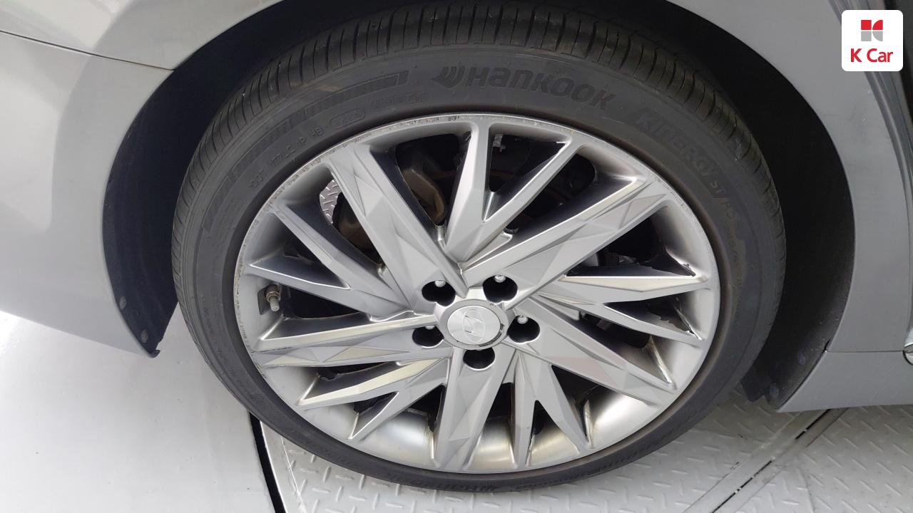 HYUNDAI Grandeur IG 3.3 GDI