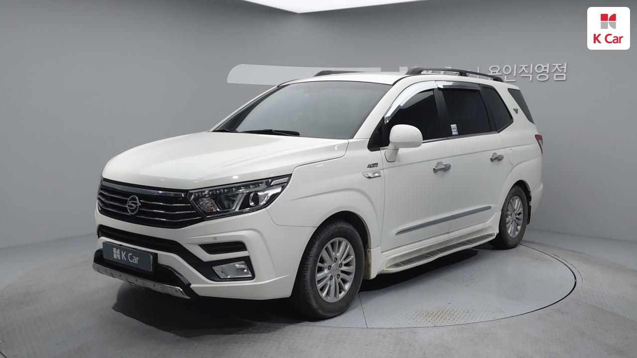 KG MOBILITY(SSANGYONG) New Korando Turismo 2.2 9-Seater 4WD